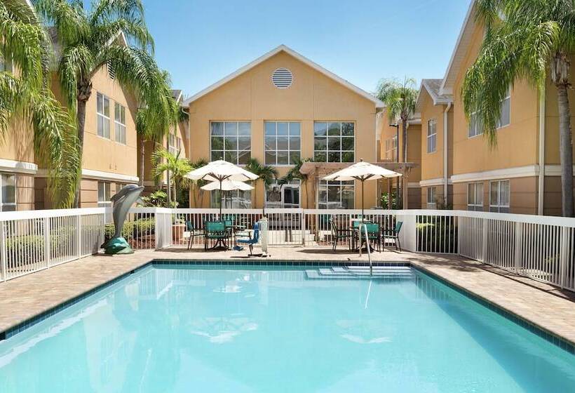 هتل Homewood Suites By Hilton St. Petersburg Clearwater