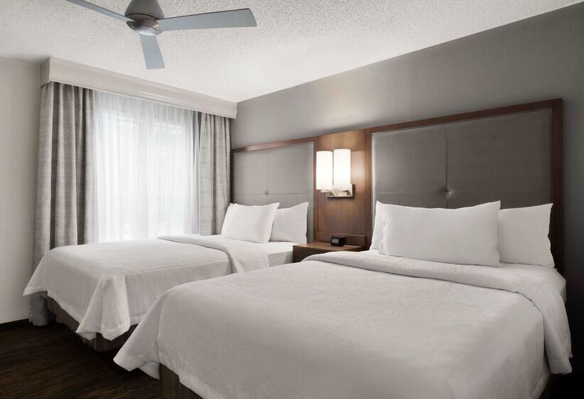 هتل Addison Suites