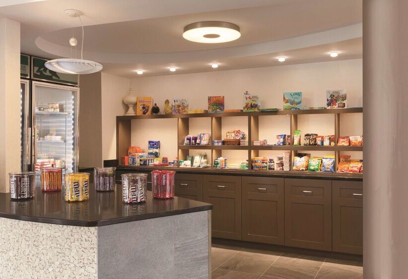 هتل Homewood Suites By Hilton Harrisburg West Hershey Area