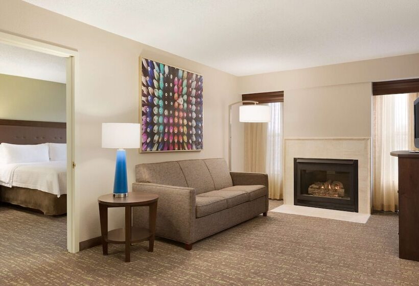 호텔 Homewood Suites Toledo Maumee