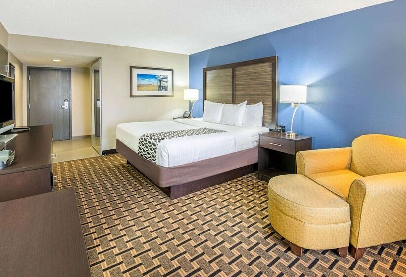 Отель La Quinta By Wyndham Denison North Lake Texoma