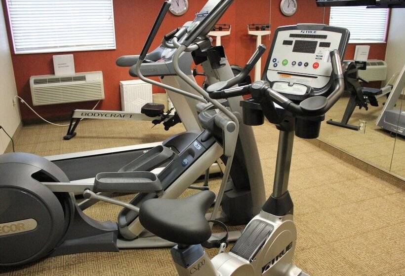 هتل Fairfield By Marriott Inn & Suites Madison South