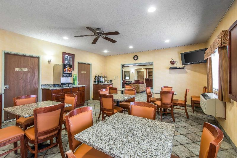 Отель Quality Inn Denver Westminster