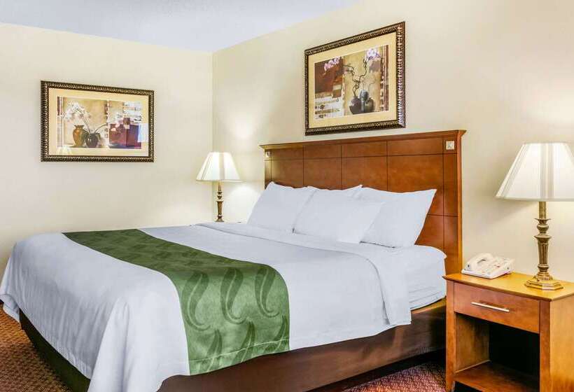 هتل Quality Inn Near Monument Health Rapid City Hospital
