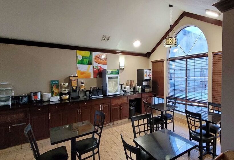 هتل Quality Inn & Suites Columbia I70
