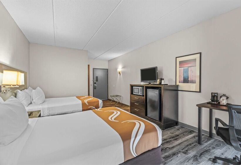 هتل Quality Inn & Suites Mall Of America  Msp Airport