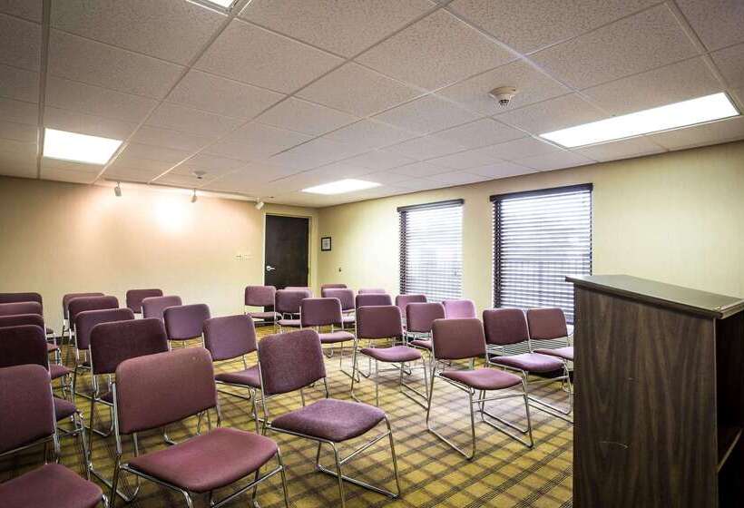 ホテル Quality Inn & Suites Matthews   Charlotte