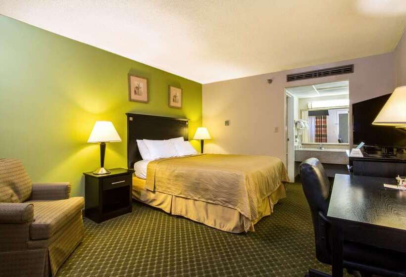 Hotel Quality Inn & Suites Moline  Quad Cities