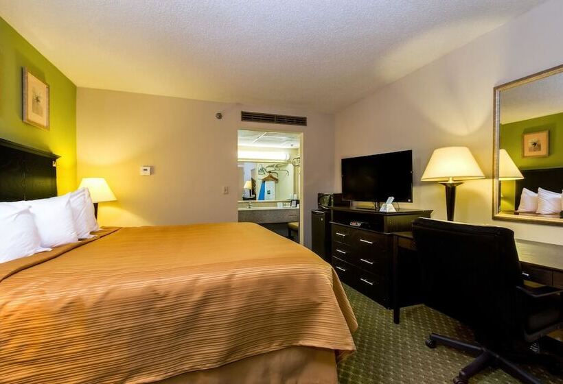 هتل Quality Inn & Suites Moline  Quad Cities