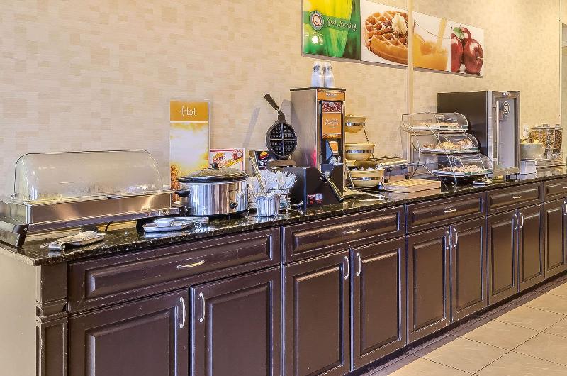فندق Quality Inn University Area