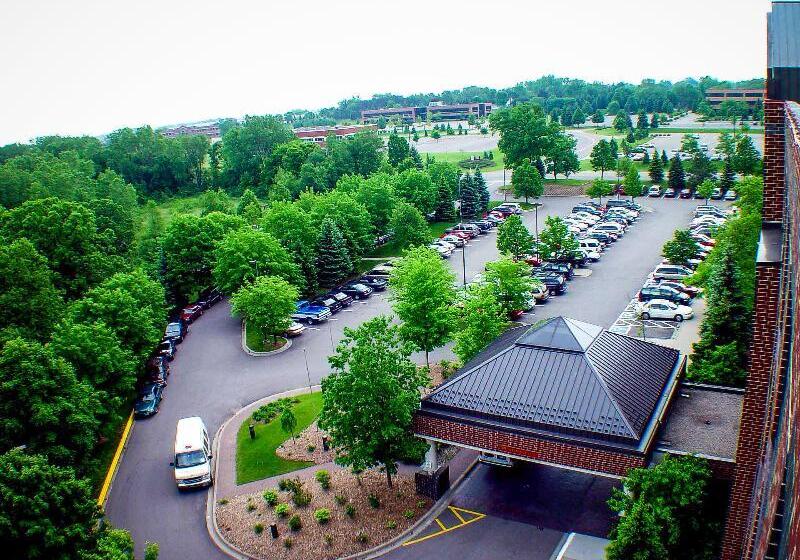 هتل Ramada By Wyndham Minneapolis Airport/eagan