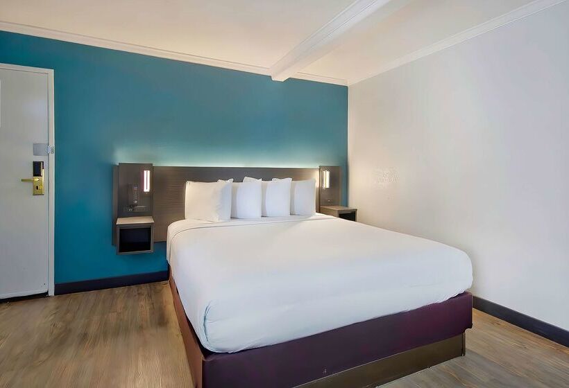 هتل Studio 6 Suites Lawndale, Ca South Bay