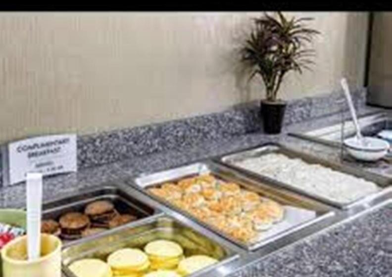 Surestay Plus Hotel By Best Western Blue Springs