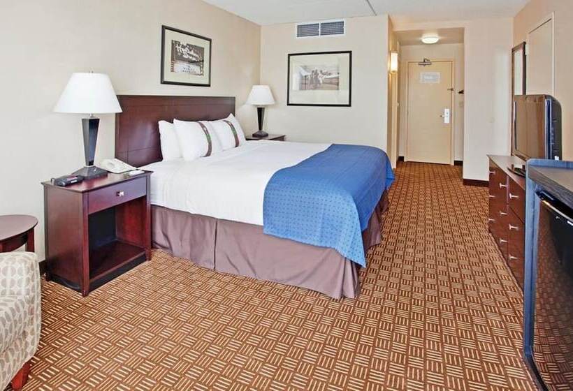 هتل Wingate By Wyndham Kansas City