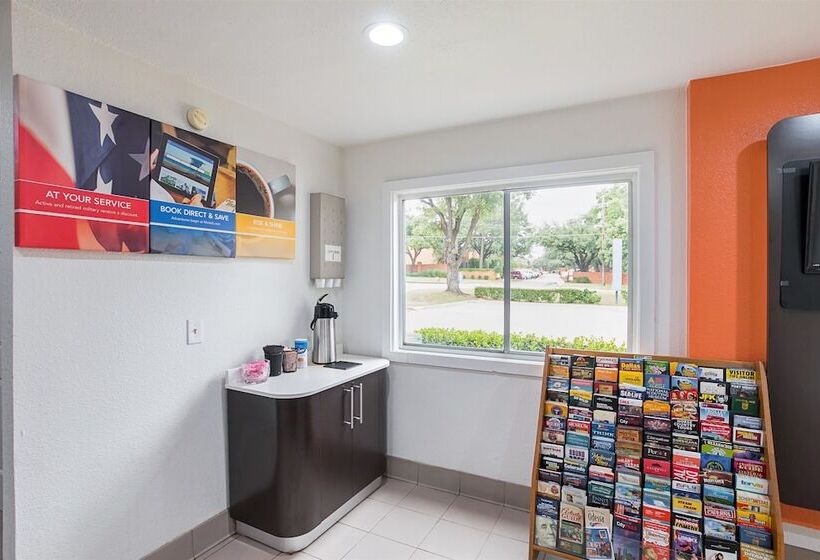 Motel 6 Grand Prairie, Tx   Near Six Flags Drive