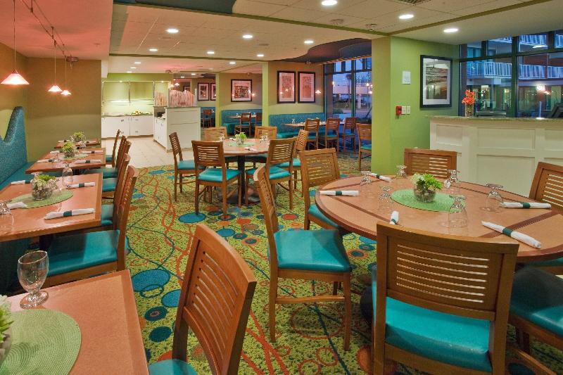 Resort Holiday Inn & Suites Virginia Beach North Beach, An Ihg