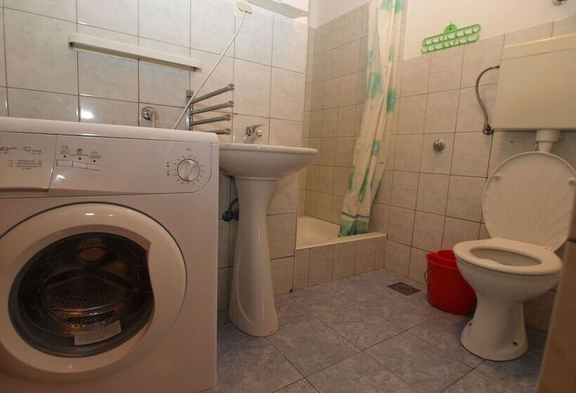 Apartments Marija 85