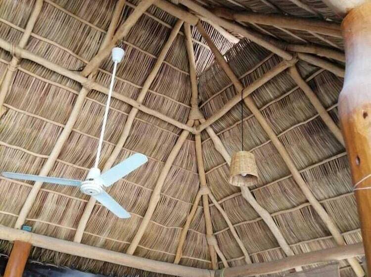 El Cihualteco Hotel Restaurante Bar