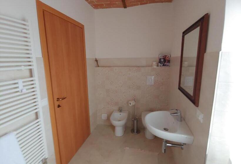 בית מלון כפרי Castello Di Fagnano  Albergo Diffuso & Spa