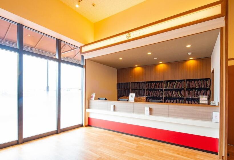 מלון כמוסות Uneru