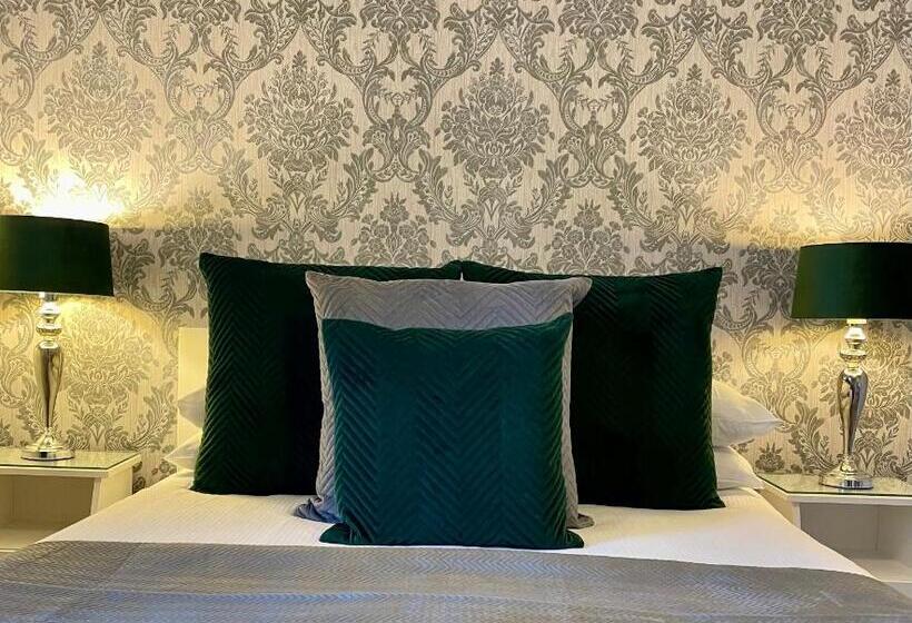 ペンション Killaran House