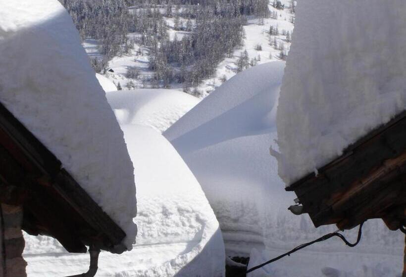 مبيت وإفطار La Petite étoile D Hôtes En Mercantour