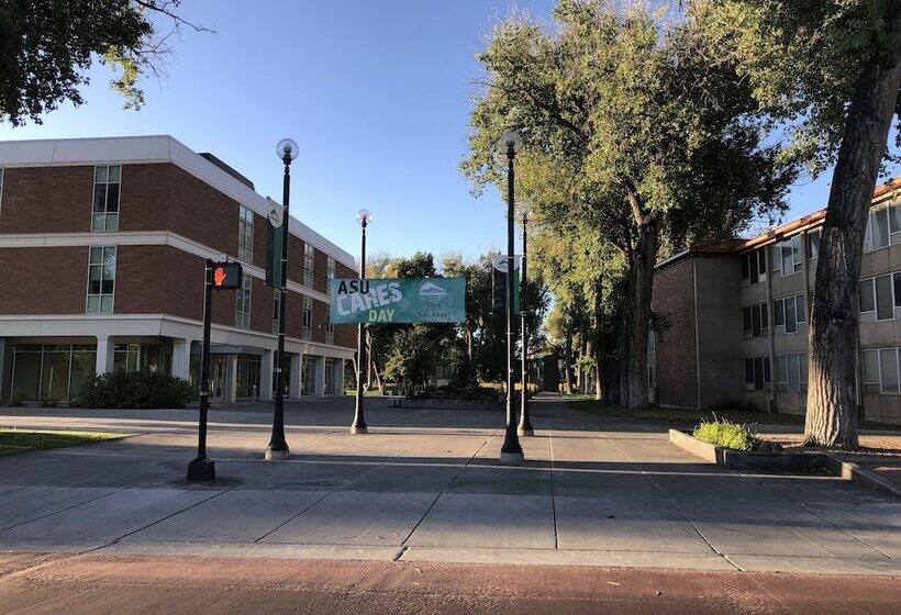 فندق Dunes Inn Alamosa