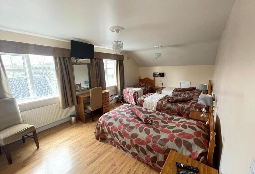 بنسيون Goldendawn Guest House