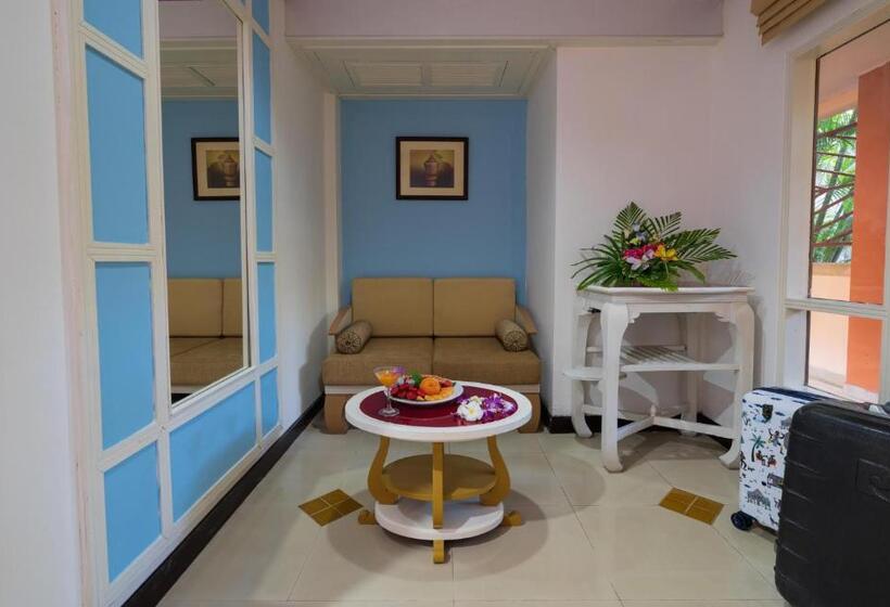 هتل Ayodhaya Palace Beach Resort   Sha Plus Certified