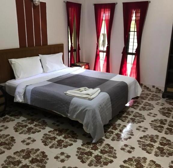 هتل Fine Times Resort