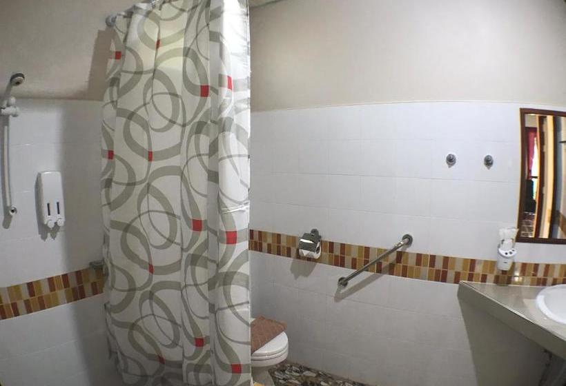 هتل Fine Times Resort