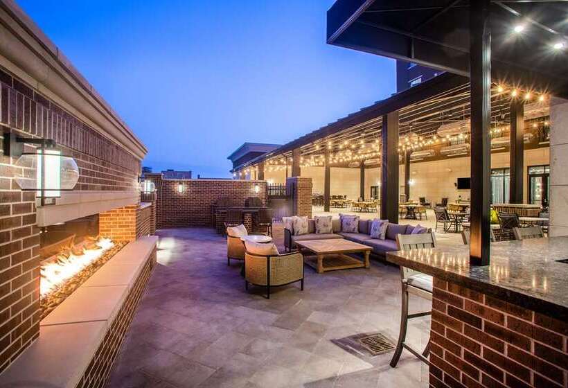 هتل Homewood Suites By Hilton Salina Downtown