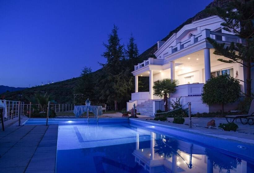 Beachside Bliss   Luxury Sanctuary & Private Pool