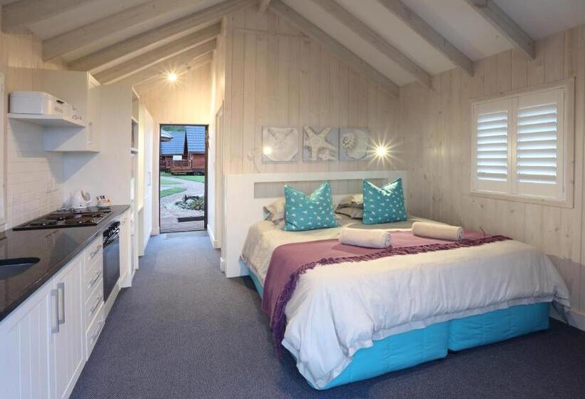 Brenton On Sea Cottages