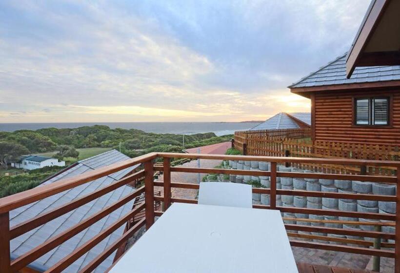 Brenton On Sea Cottages