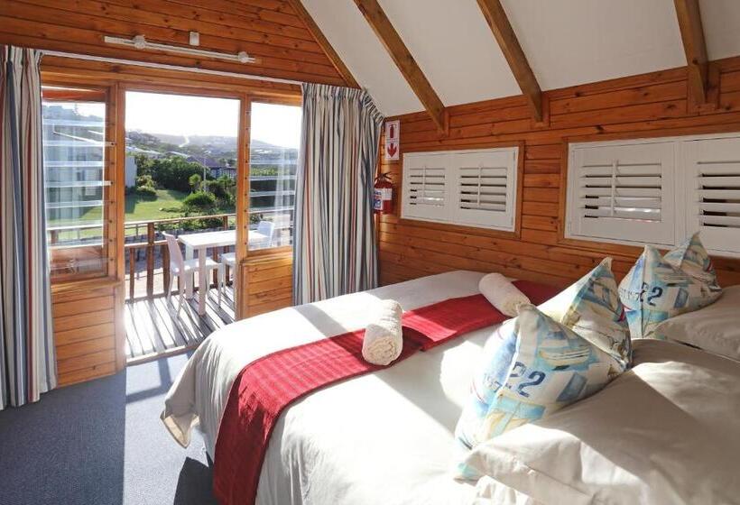 Brenton On Sea Cottages