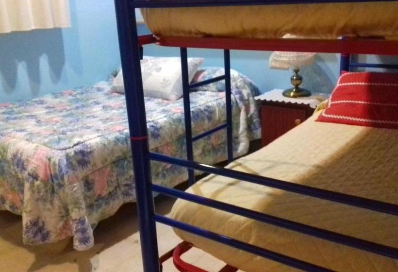 مسافرخانه La Castanuela Albayzin