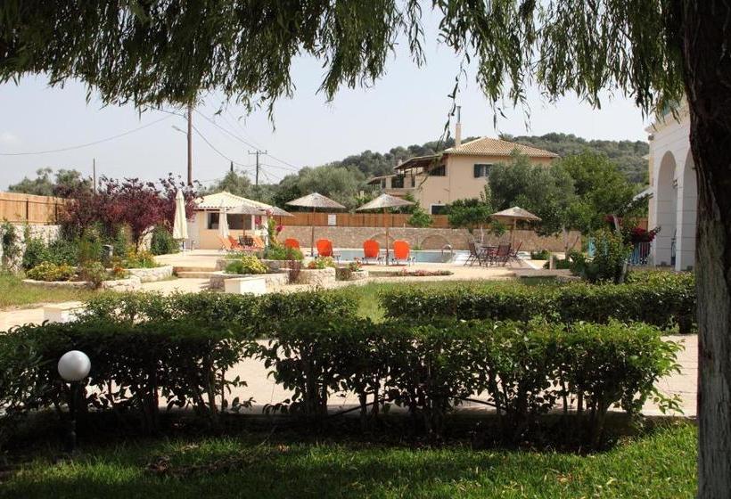 هتل Apartments Avra