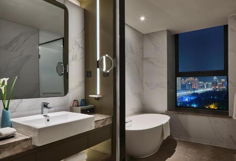 בית מלון כפרי Crowne Plaza Wuhan Development Zone, An Ihg