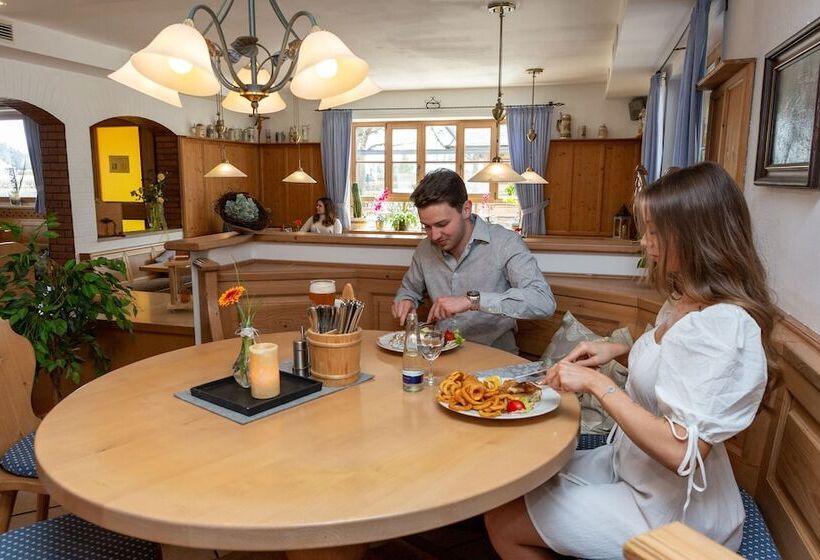 Отель Landgasthof Schöntag