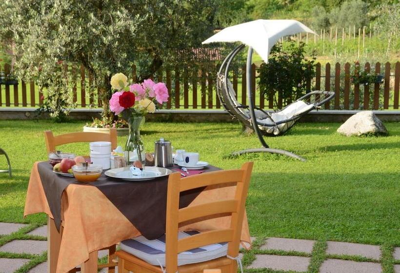 هتل روستایی Agritur Girardelli