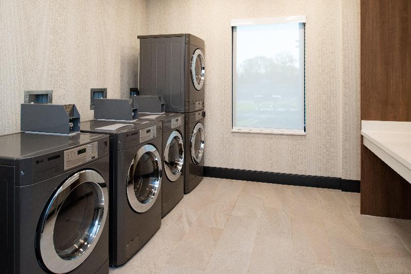 בית מלון כפרי Holiday Inn & Suites   Idaho Falls, An Ihg