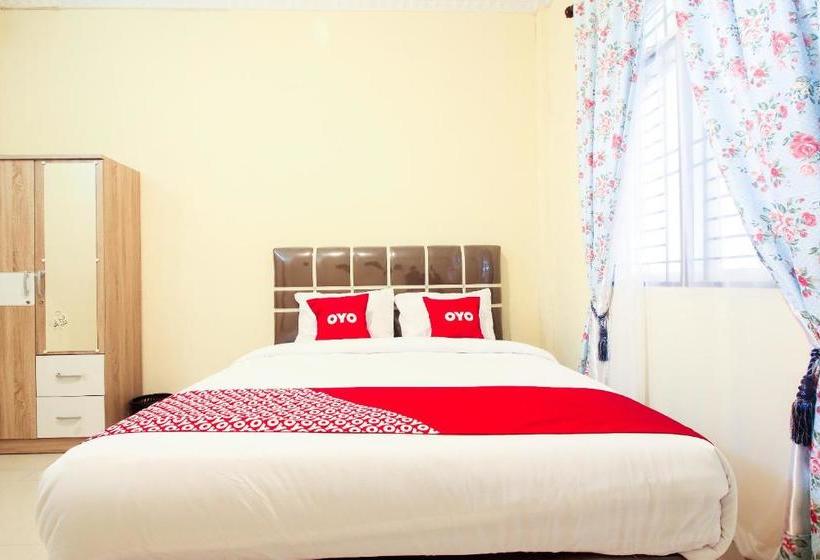호텔 Oyo 2138 Tiaz Residence