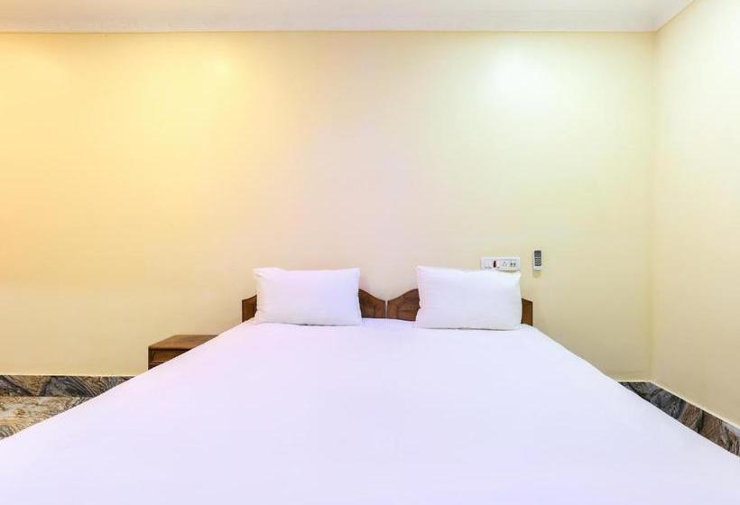 בית מלון כפרי Spot On 64406 Ssr Lodging House