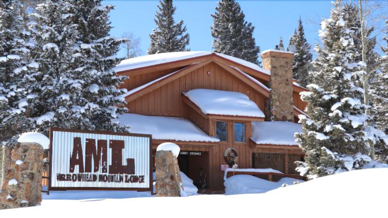 ホテル Arrowhead Mountain Lodge