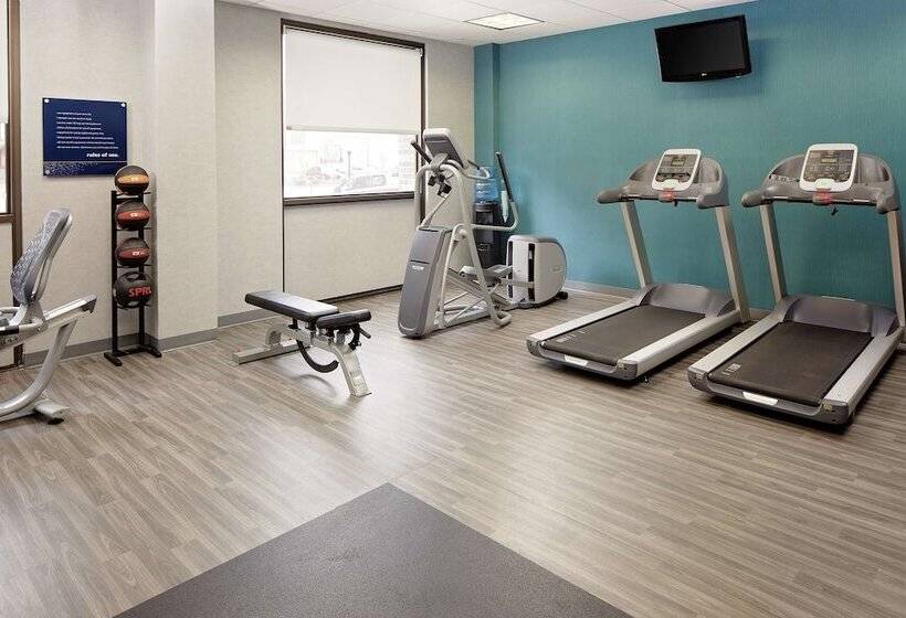 هتل Hampton Inn Louisville Downtown