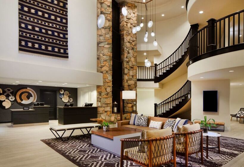 هتل Hilton Santa Cruz/scotts Valley