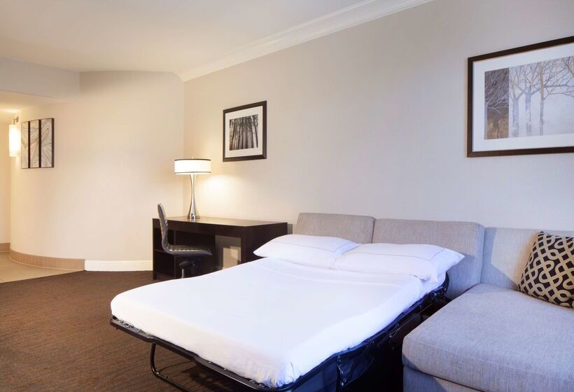 هتل Hilton Santa Cruz/scotts Valley