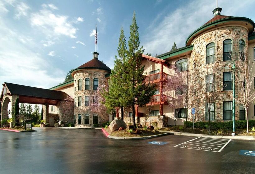 هتل Hilton Santa Cruz/scotts Valley