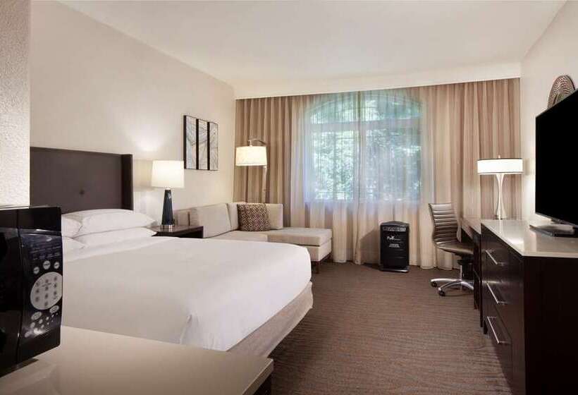 هتل Hilton Santa Cruz/scotts Valley